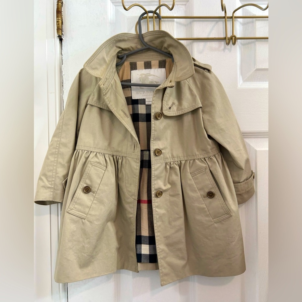 Burbury Children’s Trench Coat size 18m for girls